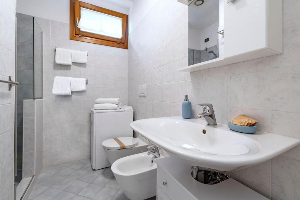 Enjoy Home - Appartamento I Papaveri Padova Dış mekan fotoğraf